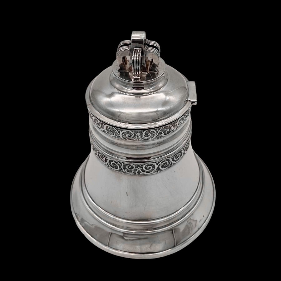 19th Century Antique Victorian Silverplate Biscuit Box Circa 1900 Martin Hall & Co - 4