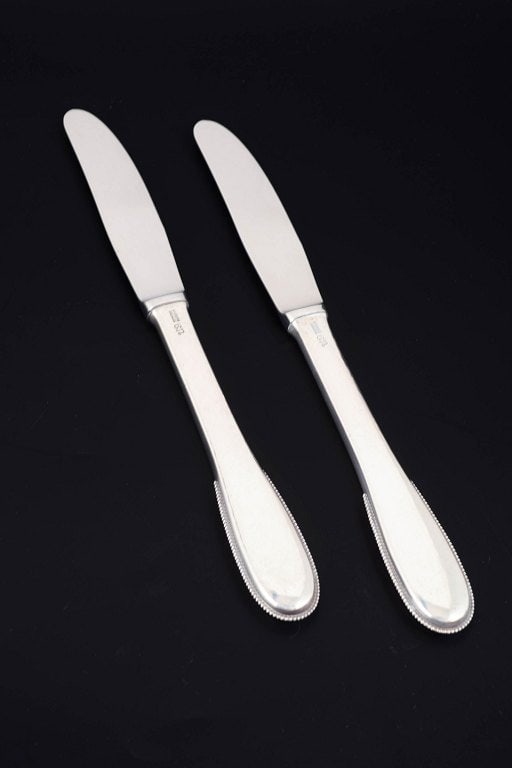 Evald Nielsen, Denmark. Two lunch knives in sterling silver and stainless steel. Approx. 1930s. (1 of 5)