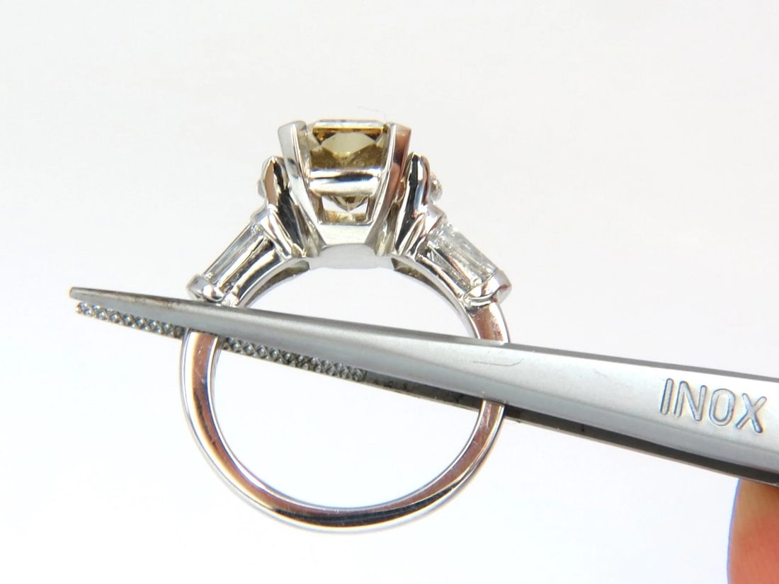 GIA 3.12ct. radiant fancy brown green yellow diamonds platinum ring - 2