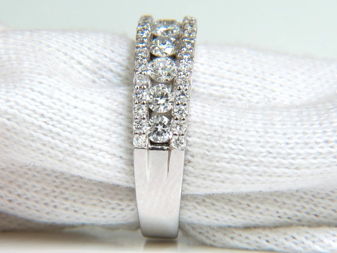 GIA CERTIFIED 1.02CT CUSHION BRILLIANT DIAMOND RING & MATCHING BAND SUITE 14KT - 7