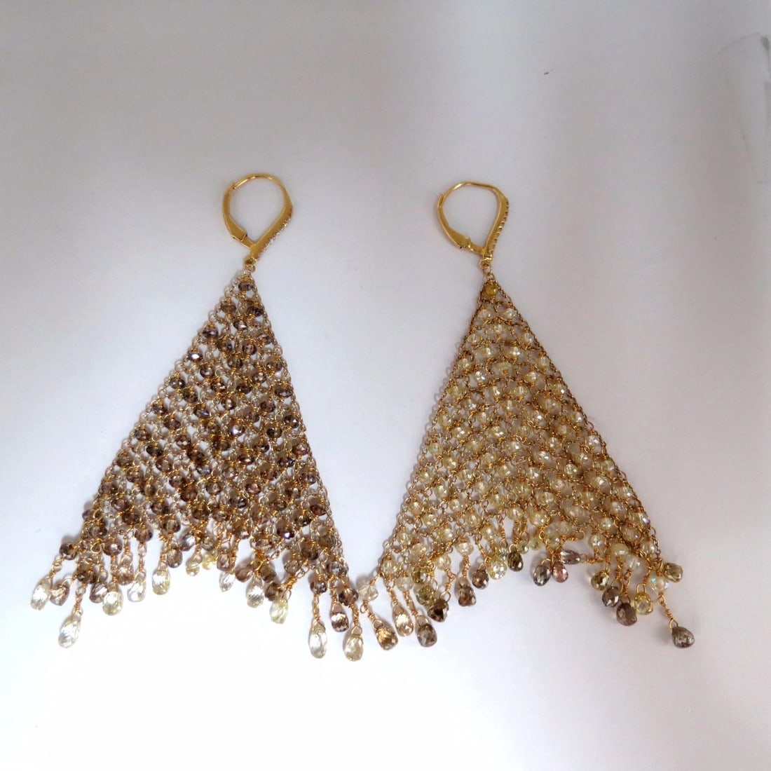28.15ct Natural Fancy color briolette diamond dangle earrings 18kt Mesh - 2