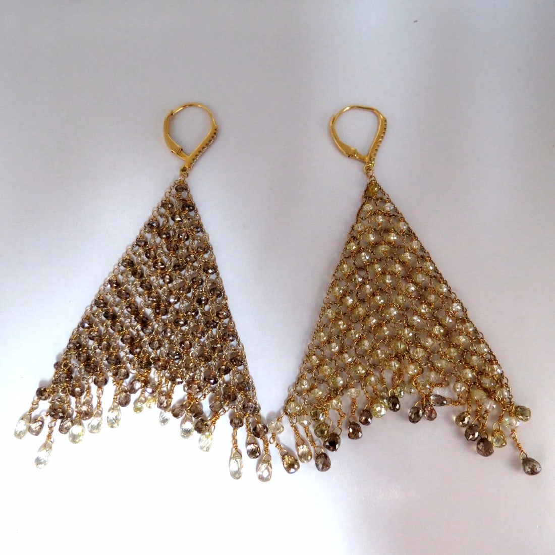 28.15ct Natural Fancy color briolette diamond dangle earrings 18kt Mesh - 3
