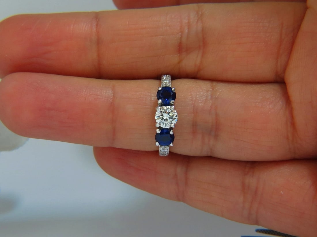 1.85ct NATURAL BLUE SAPPHIRE DIAMONDS RING 14KT CLASSIC THREE BEAD SET - 7