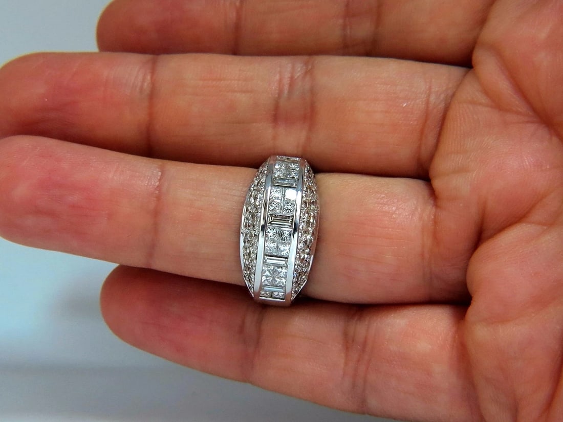 4.00ct diamonds raised contemporary ring three dimensional 18kt - 6