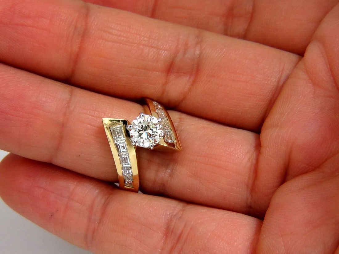 GIA CERTIFIED 2.06CT NATURAL ROUND DIAMOND CROSSOVER RING BAGUETTES 14KT - 4