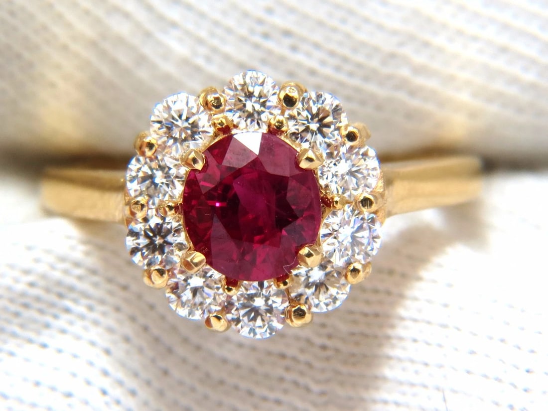 GIA Certified 1.54ct oval cut red natural ruby .88ct diamonds ring 18kt - 7