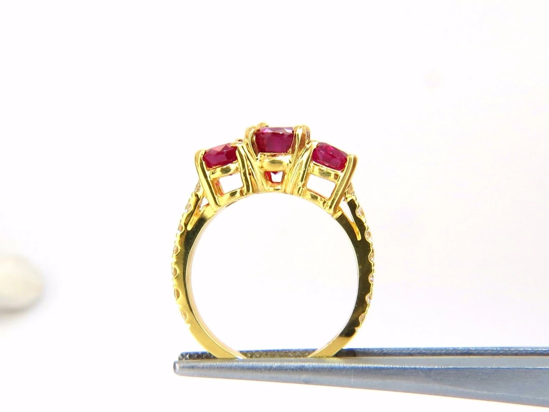 GIA Certified 4.94ct natural vivid red Burma ruby diamonds ring 18kt - 4