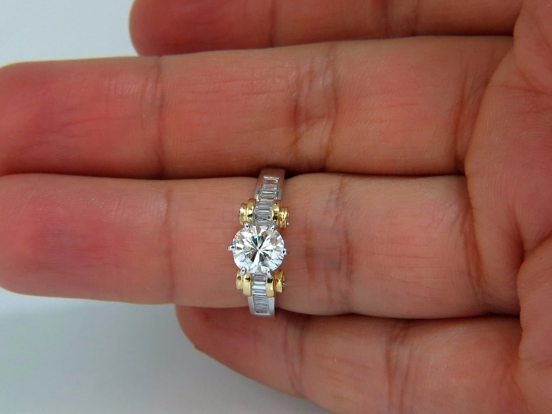 GIA Certified 1.01ct natural cushion cut baguettes diamond ring platinum E/Vs2 - 5