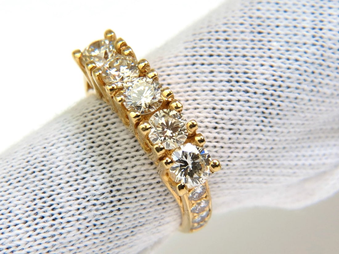 1.82CT NATURAL DIAMONDS BAND RING WITH PAVE ON SHOULDERS RAISED 14K - 8