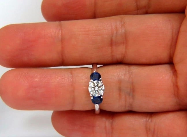 1.57CT NATURAL DIAMONDS SAPPHIRE THREE STONE RING 14KT ROYAL BLUE - 2