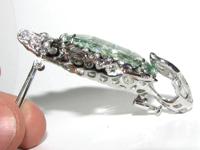 GIA 57.37CT NATURAL GREEN BERYL FISH BROOCH PENDANT 18kt - 3