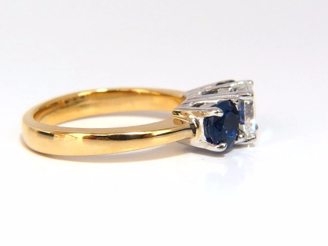 GIA 2.57CT NATURAL ROUND BRILLIANT DIAMOND RING CLASSIC THREE SAPPHIRE - 3