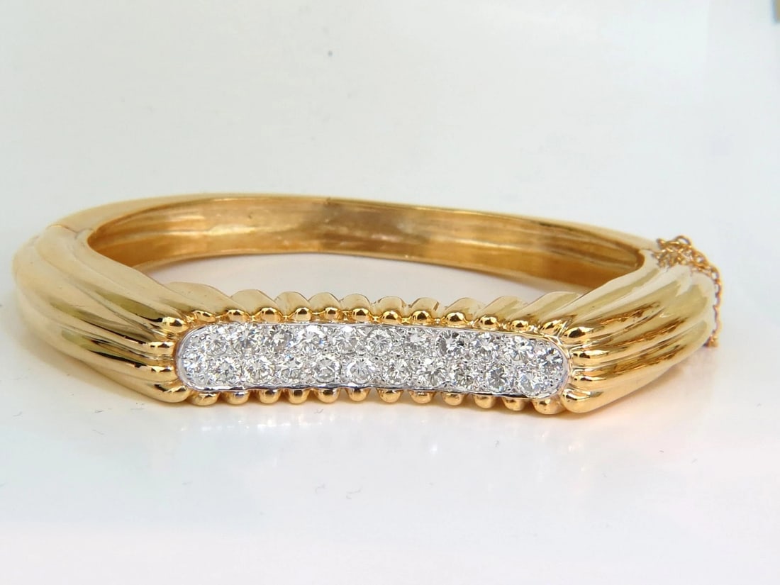 2.30CT INVERTED ARCH GRILLED WAVE RETRO 14KT DIAMONDS BANGLE BRACELET - 5