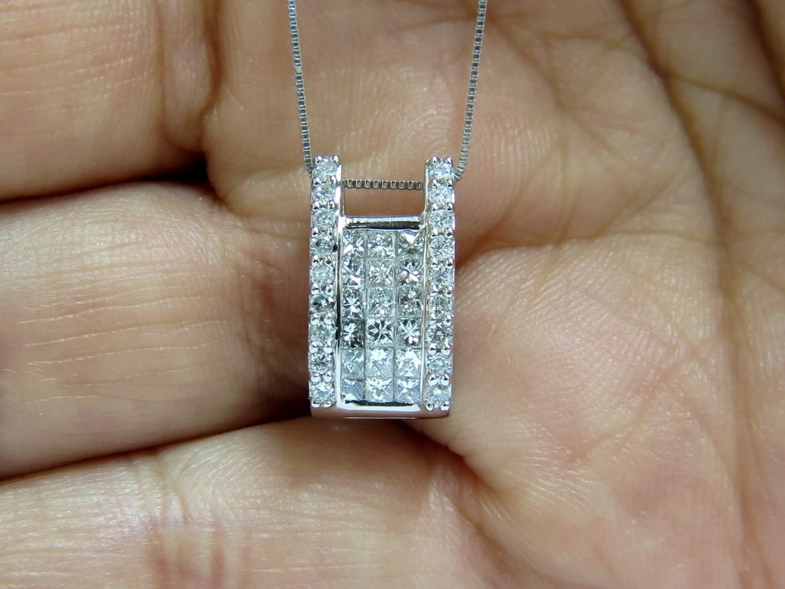 .90ct Princess & Rounds Diamond Square Cocktail Pendant 18kt - 8