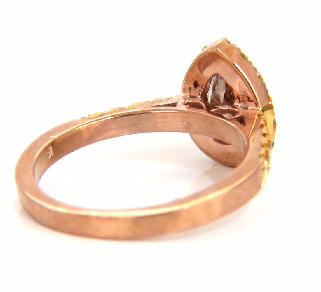 GIA Certified 2.04ct. Fancy Pink Diamond Ring 18kt - 3