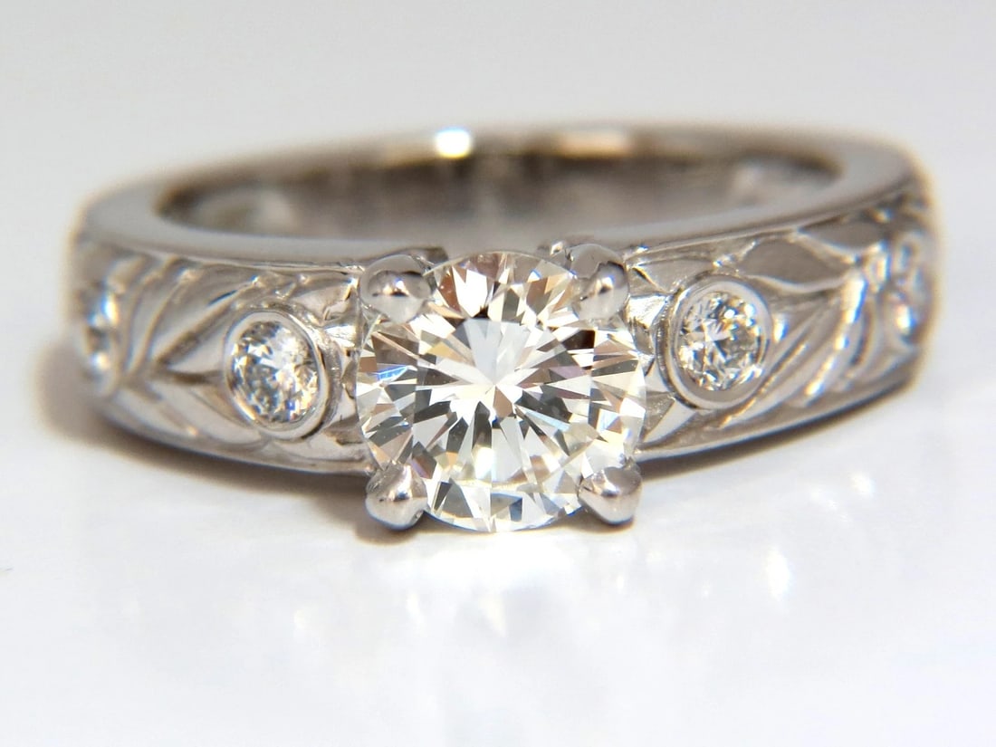 GIA certified 1.30ct. Round cut Natural diamonds ring G/VVS-1 Platinum - 2