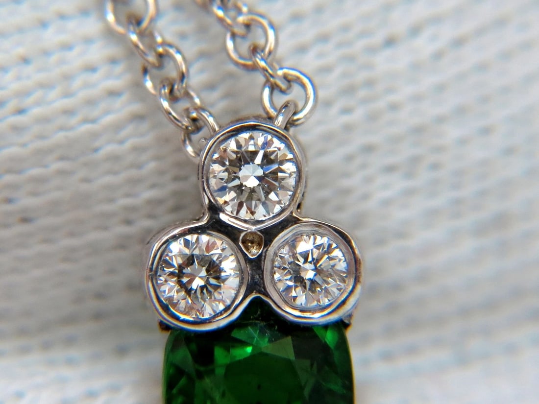 7.42CT NATURAL VIVID GREEN TSAVORITE DIAMONDS CROSS PENDANT 14KT - 4
