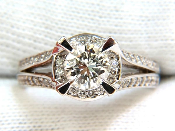 1.61CT ROUND BRILLIANT NATURAL DIAMOND RAISED CROWN RING 14kt: Title: 1.61CT ROUND BRILLIANT NATURAL DIAMOND RAISED CROWN RING 14kt Description: .85ct. Round brilliant diamond ring. Round, full cut H-color, Si-2 clarity. Side diamonds: .76ct. Rounds, full cut G-c