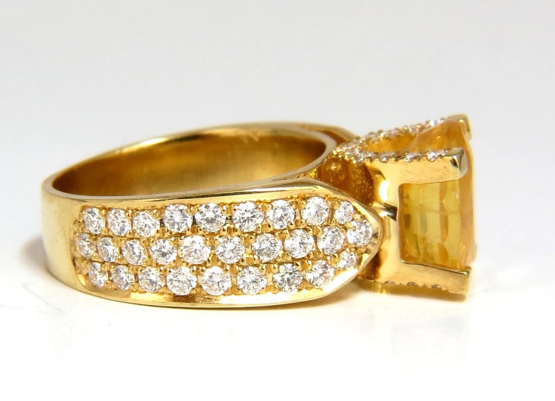 7.06ct Natural yellow sapphire ring 18kt. Raised Bead Set - 2