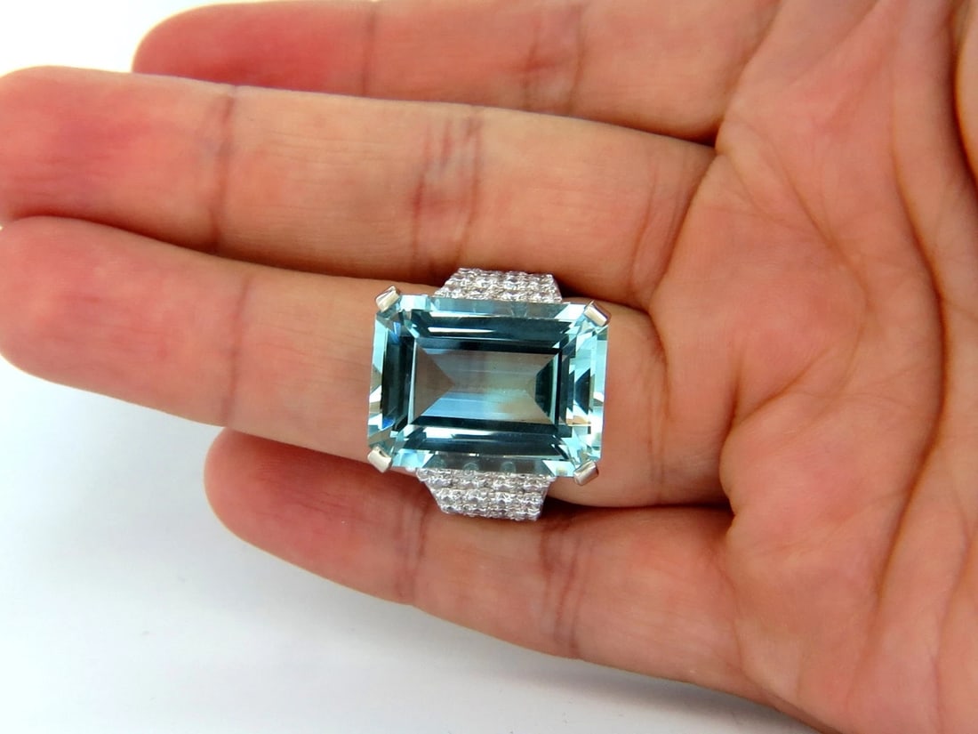 GIA Certified 28.26ct Natural Aquamarine diamonds ring Vivid 14kt - 8