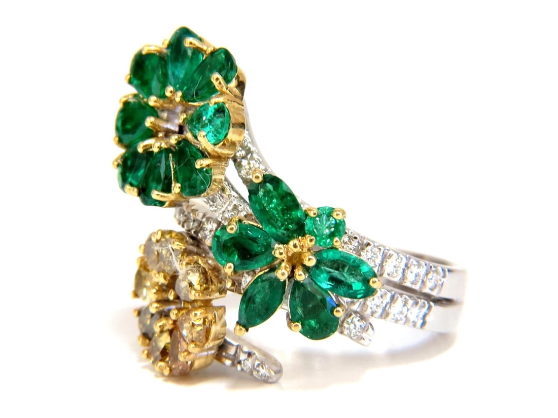 4.36ct Natural Emeralds diamond cocktail cluster ring 18kt - 3