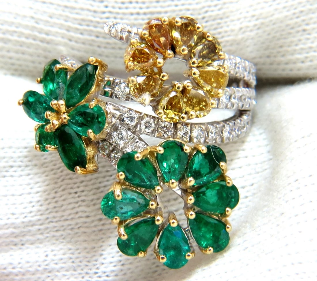 4.36ct Natural Emeralds diamond cocktail cluster ring 18kt - 6