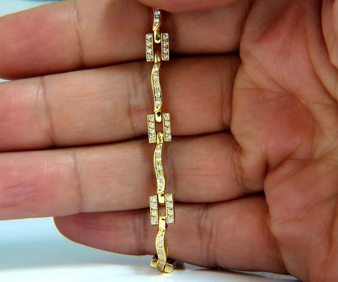 18kt Diamonds Bead set Vine bracelet 1.30ct - 5