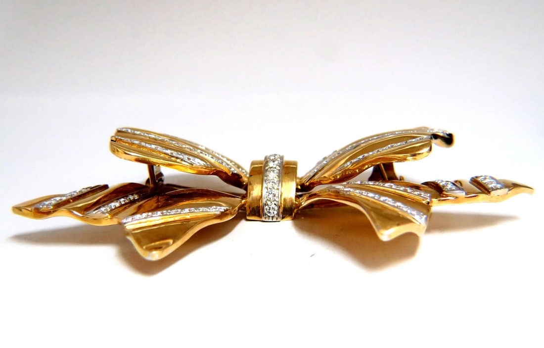 4.00ct Diamonds Large Sized Ribbon Pin 3D - 2