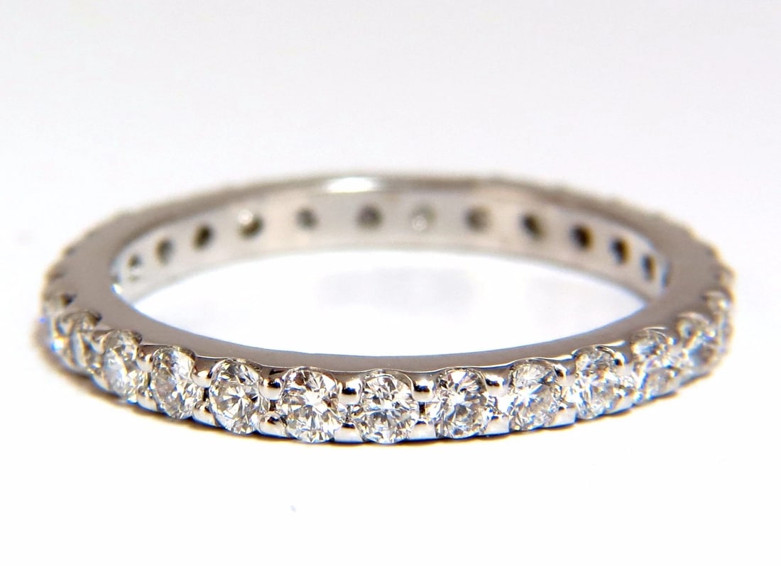 .93ct natural round diamonds sharing common prong infinity ring G/Vs 14kt (1 of 5)