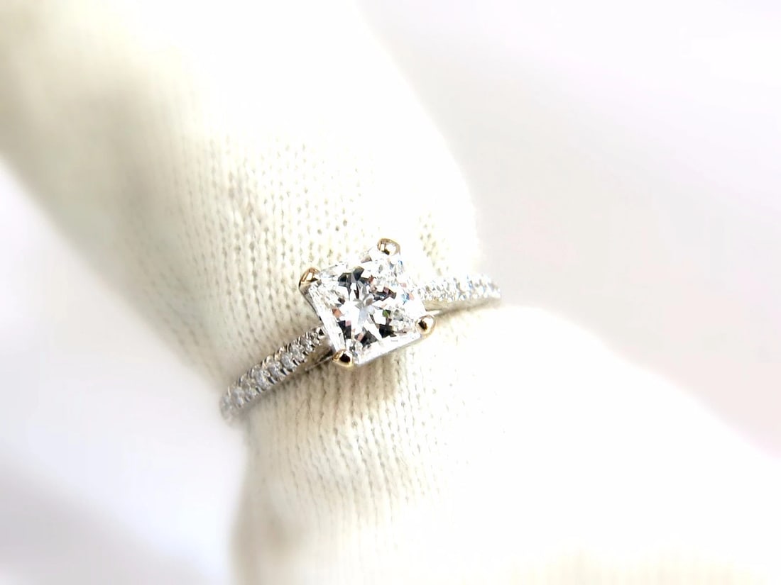 GIA Certified 1.01ct Princess cut natural diamond ring Cathedral Prime D/VS - 7