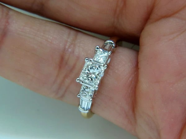 1.30CT CLASSIC PRINCESS NATURAL DIAMOND RING 14KT I/SI-2 - 7