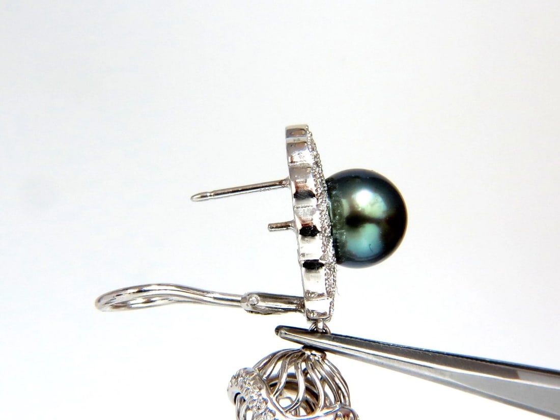 46CT NATURAL EMERALD DIAMOND PEACOCK TAHITIAN PEARL DANGLING EARRINGS 18KT - 6