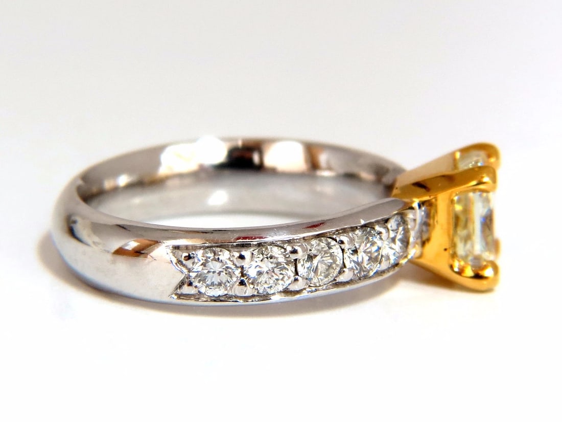 GIA Certified 2.20ct. Cushion cut natural diamond ring Platinum Yellow vvs-2 - 2