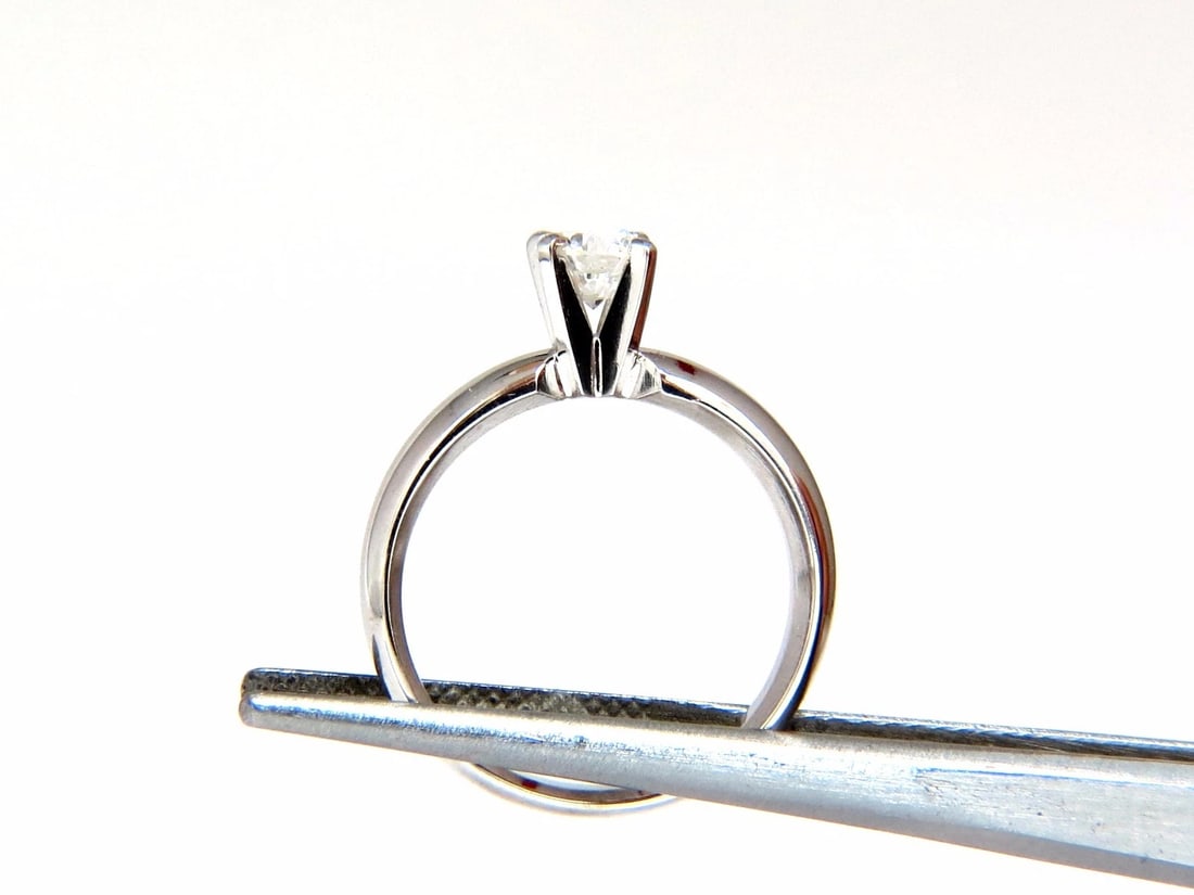 GIA Certified .51ct E Vs2 natural round diamond ring platinum - 5