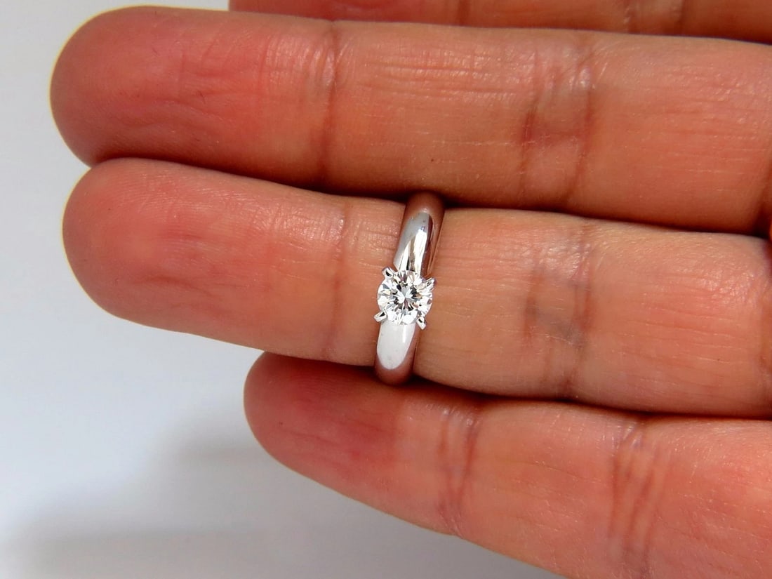GIA Certified .51ct E Vs2 natural round diamond ring platinum - 6