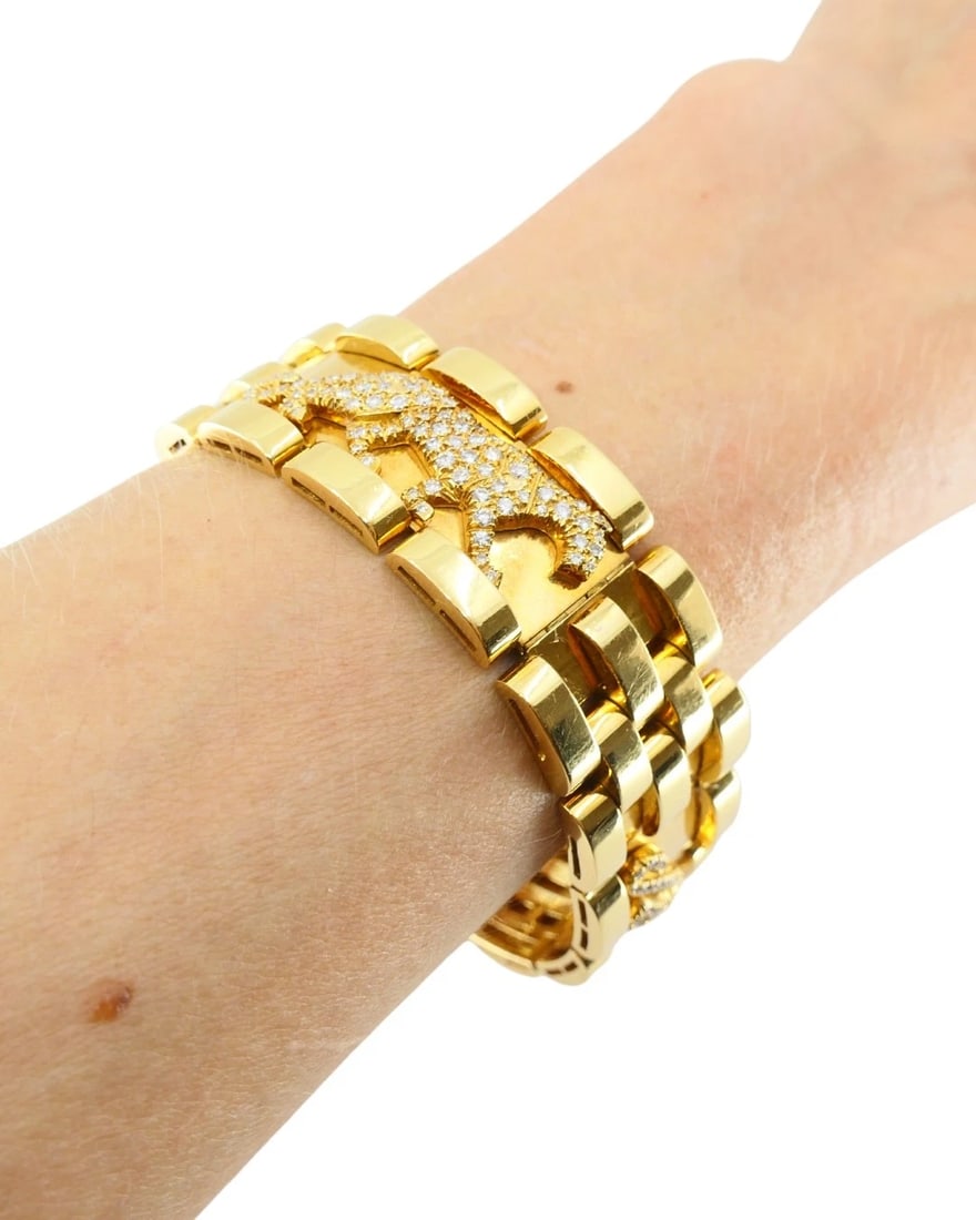Cartier Walking Panthere Bracelet Diamond Gold Bracelet - 15