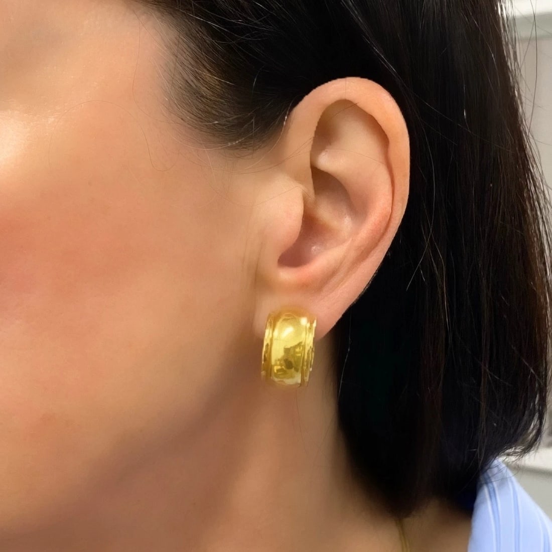 Tiffany & Co. 18k Gold Huggie Hoop Earrings - 2