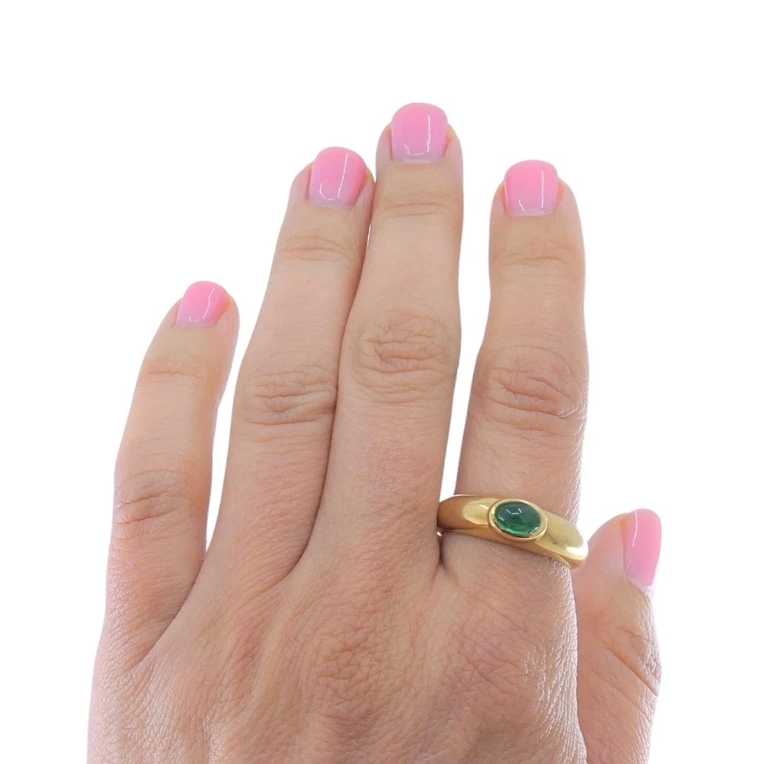 Asprey London 18k Gold Oval Cabochon Emerald Ring - 2
