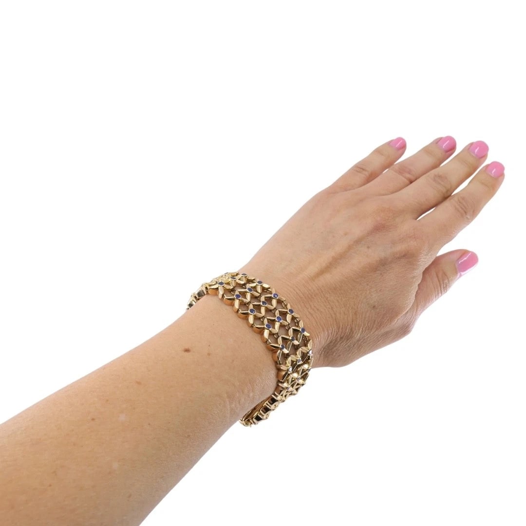 Boucheron 18k Gold Sapphire Wide Mesh Bracelet - 2