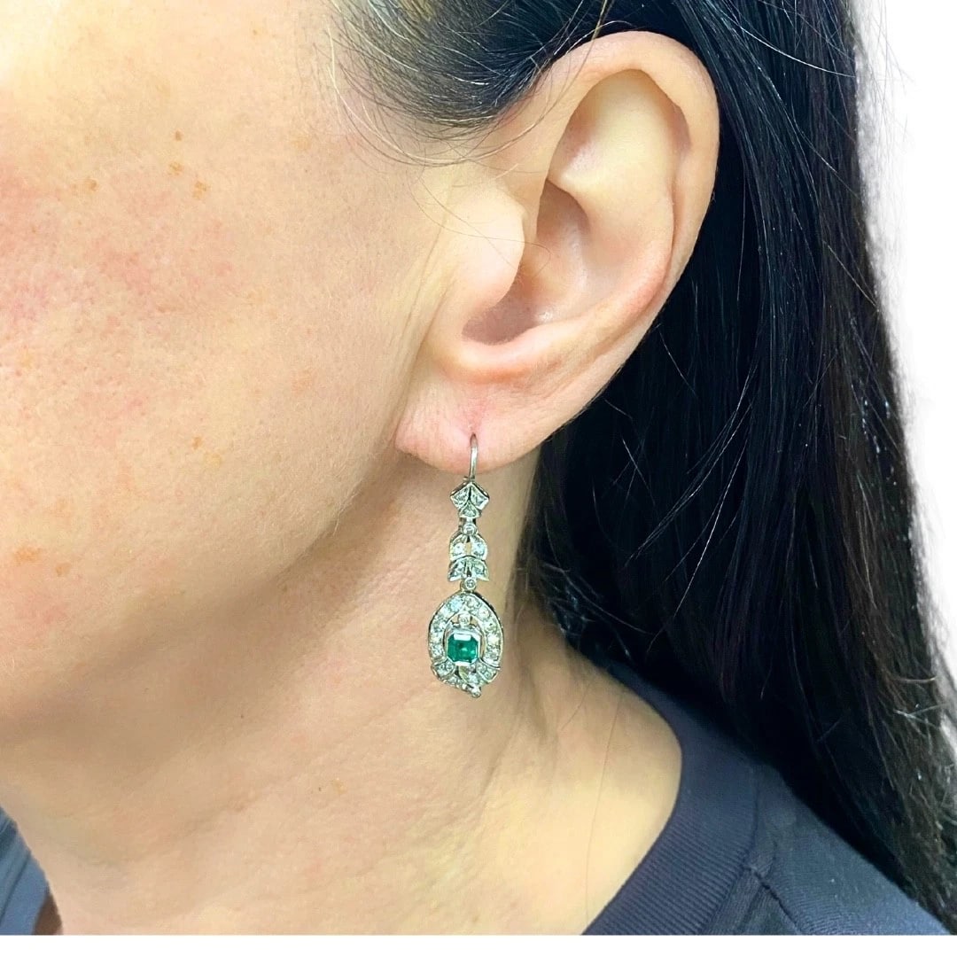 Art Deco-Style 12k White Gold Emerald Diamond Drop Earrings - 2