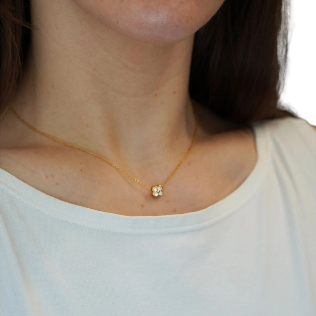 Tiffany & Co. 18k Gold Diamond Clover Flower Pendant Necklace - 2