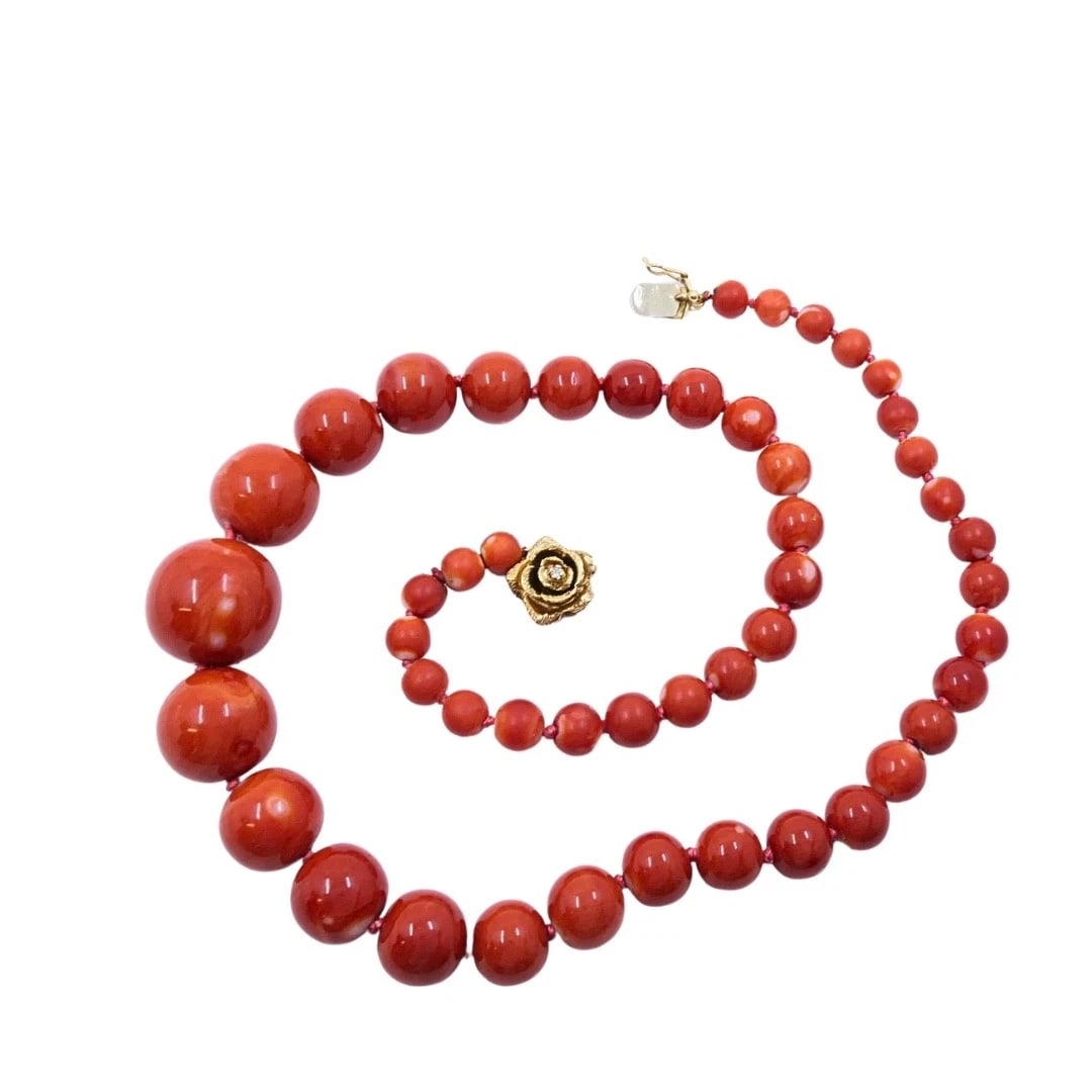 Vintage Graduated Red Coral Bead Necklace 14k Gold Diamond Rose Clasp - 4