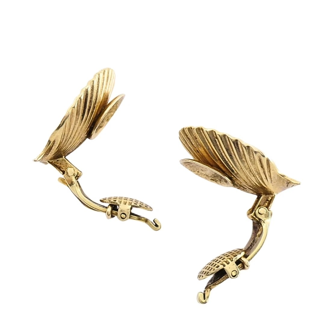 Cartier 14k Gold Shell Vintage Clip-On Earrings - 9