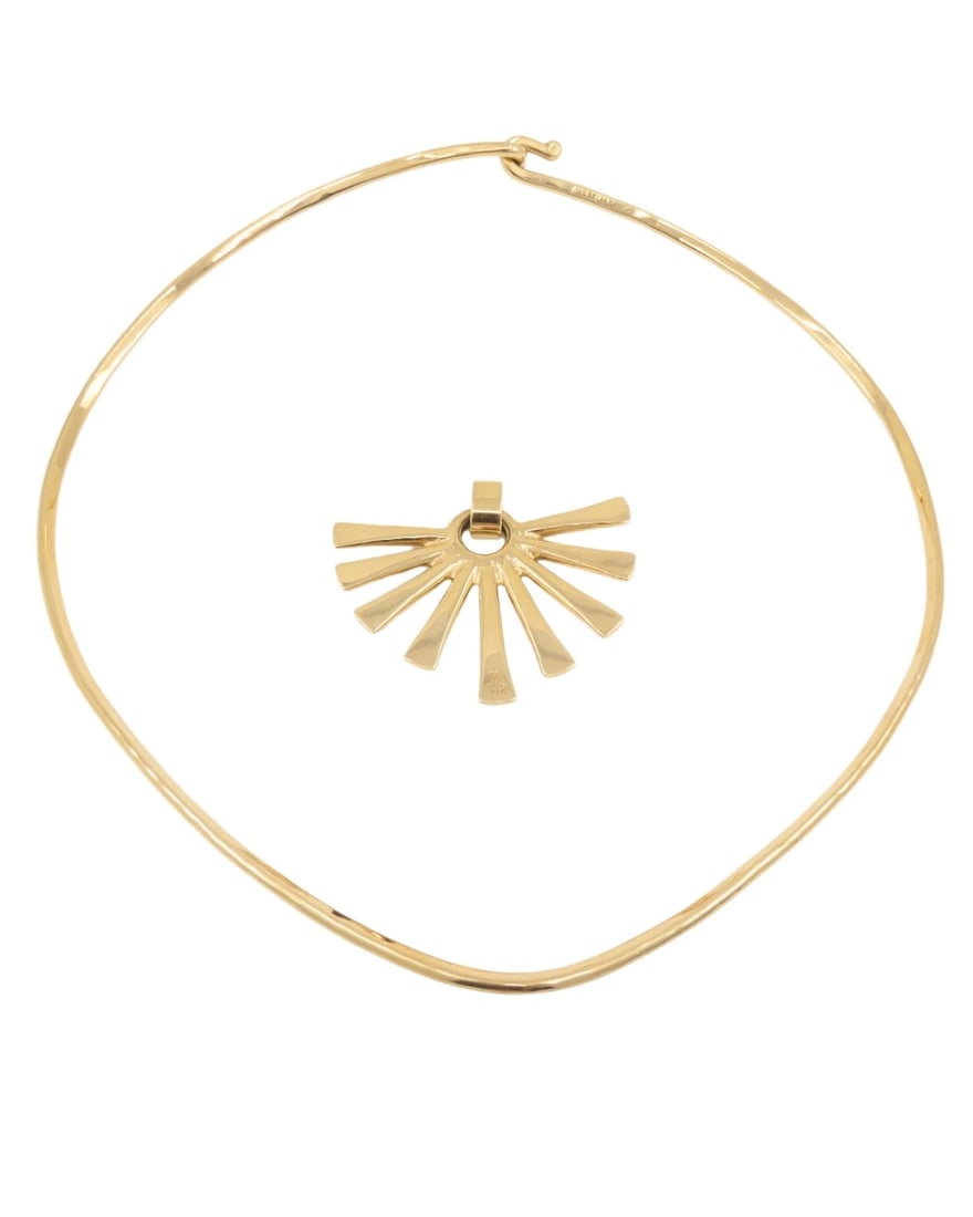 James Avery 14k Gold Collar Necklace Hammered Gold Sun Pendant - 7