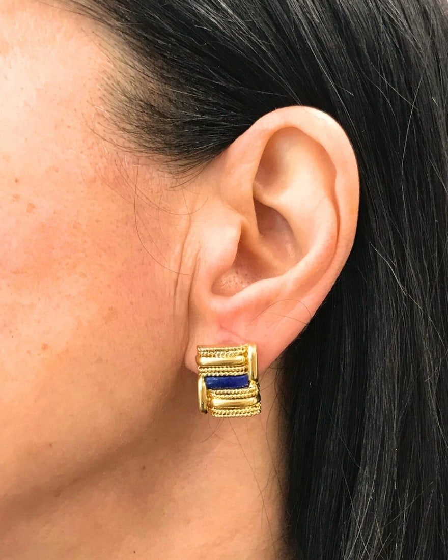 Vintage Aldo Cipullo for Cartier 18 Gold Earrings Lapis Lazuli - 2