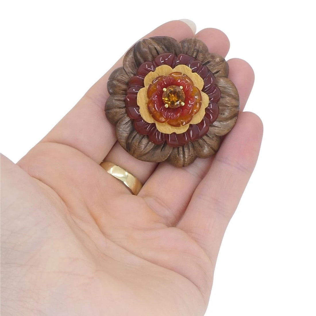 Bettina Gabetti for Trianon Flower Brooch 18k Gold Carved Wood Carnelian Citrine - 3