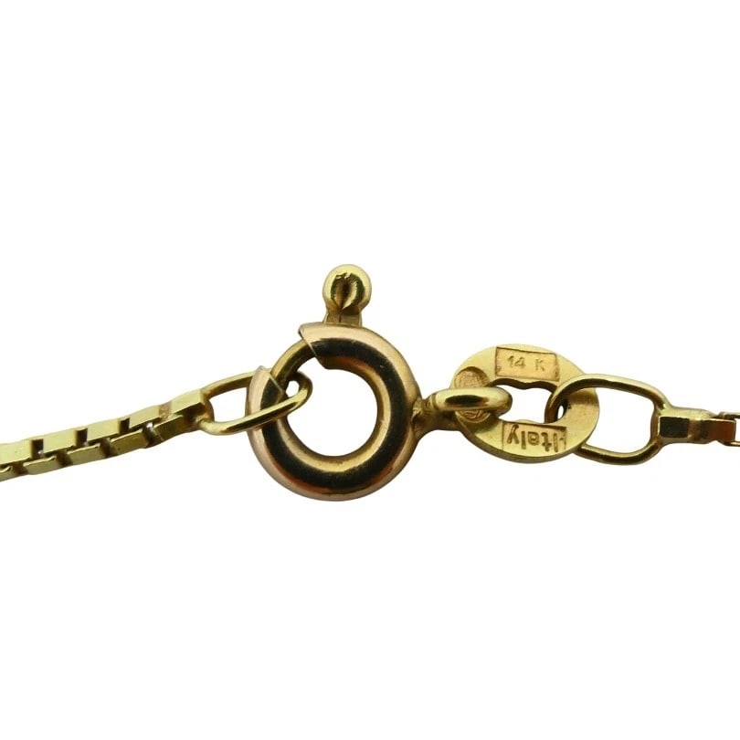 14K Gold Nautical Wheel Pendant Necklace Diamond Accent - 7
