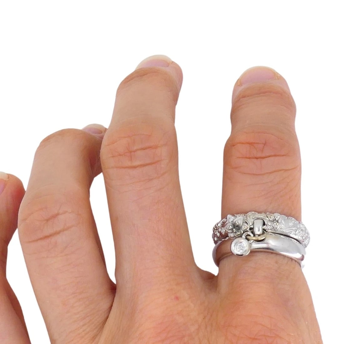 Carrera y Carrera 18K White Gold Double Ring with Diamond Floral Design - 2
