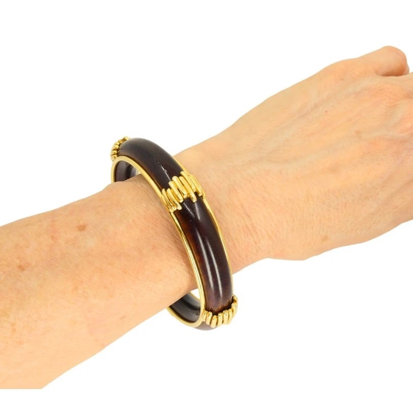 Vintage Van Cleef & Arpels 18k Gold Wood BANGLE BRACELET Estate Jewelry - 3