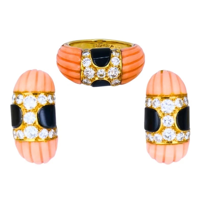 Vintage Cartier SET Coral Onyx Diamond 18k Gold RING and EARRINGS Estate Jewelry: VK UATOO CARTIER 18 karat Yellow Gold Diamond Coral Black Onyx Ring & Earrings Set A vintage Cartier set consisting of a ring and matching earrings. The set is made of 18k gold, coral, black onyx, and